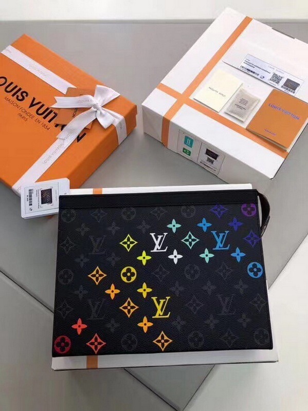 LV Wallets 114